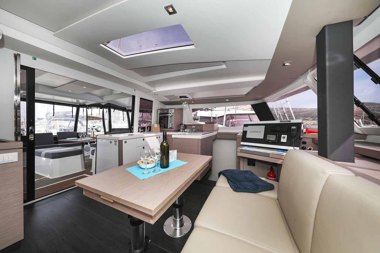 Fountaine Pajot Astrea 42 - 4 + 1 cab., picture 13
