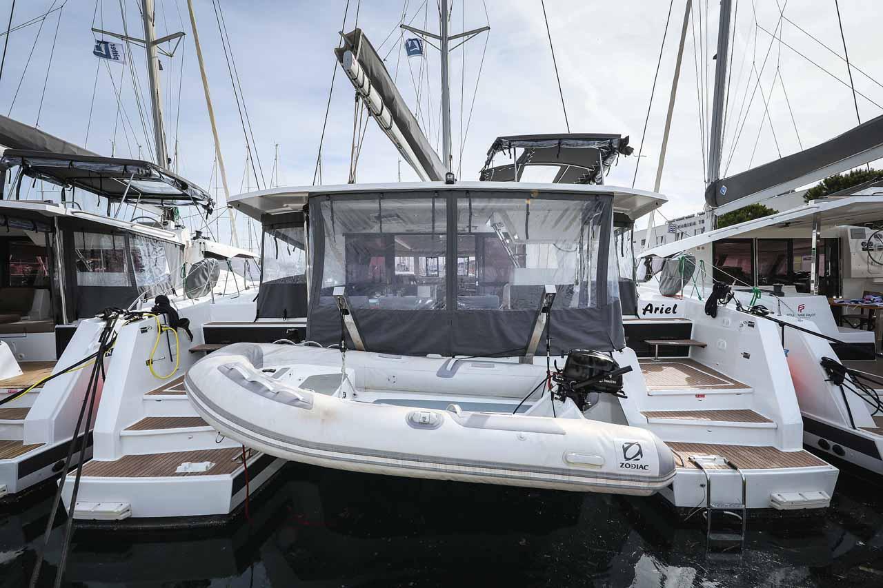 Fountaine Pajot Astrea 42 - 4 + 1 cab., picture 1