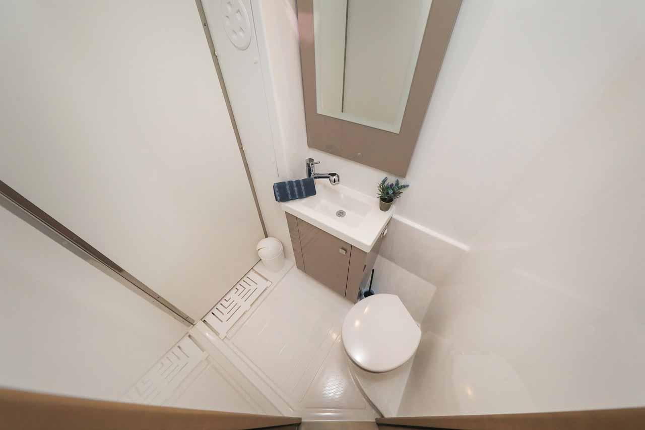 Fountaine Pajot Astrea 42 - 4 + 1 cab., picture 25