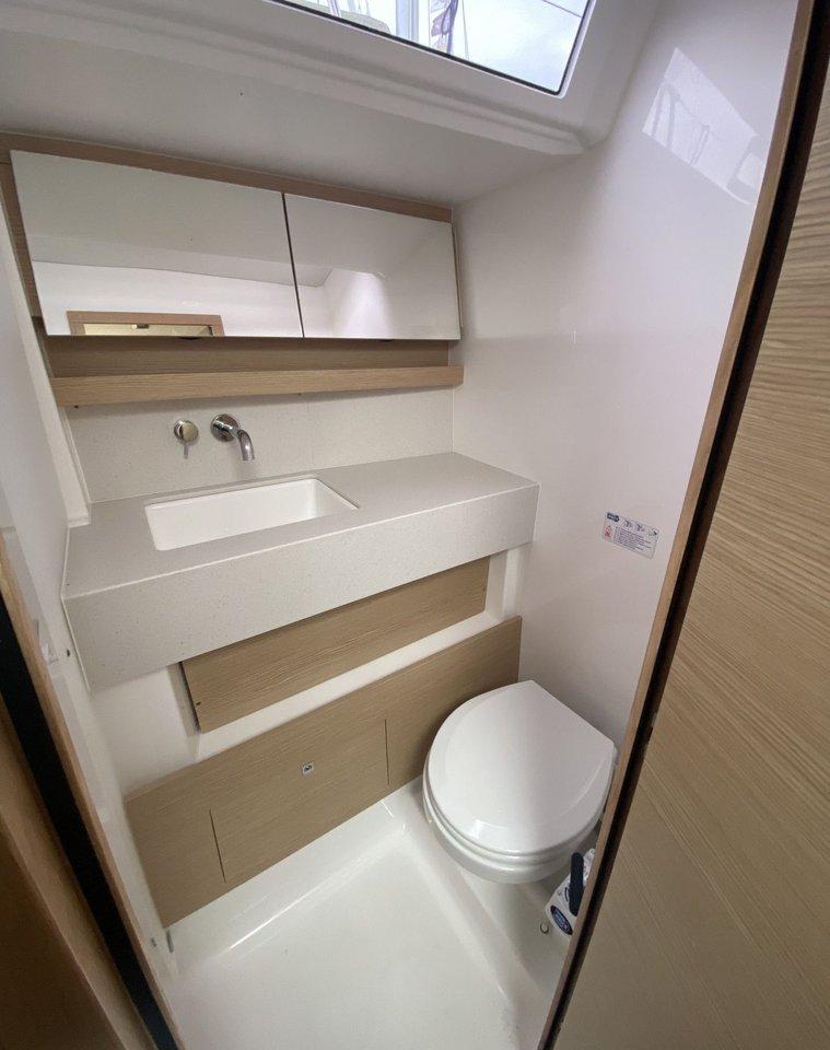 Dufour 470 - 4 cab., picture 9