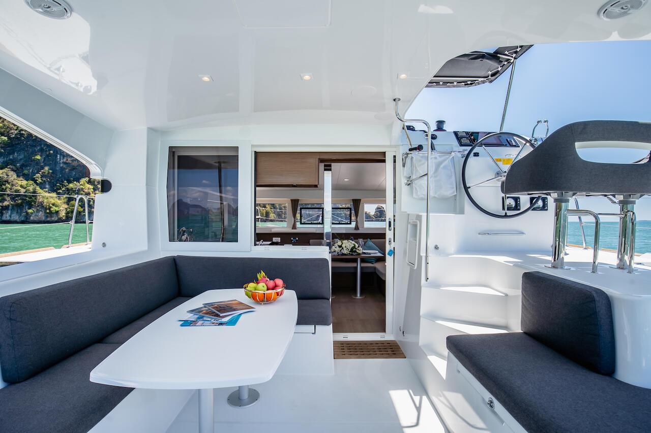 Lagoon 40 - 4 + 2 cab, picture 11