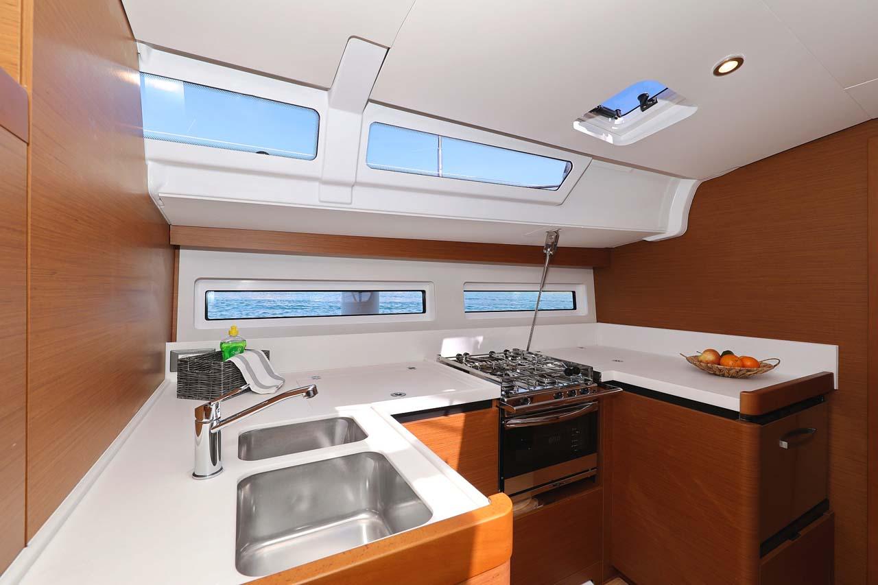 Sun Odyssey 490 - 5 cab., picture 15