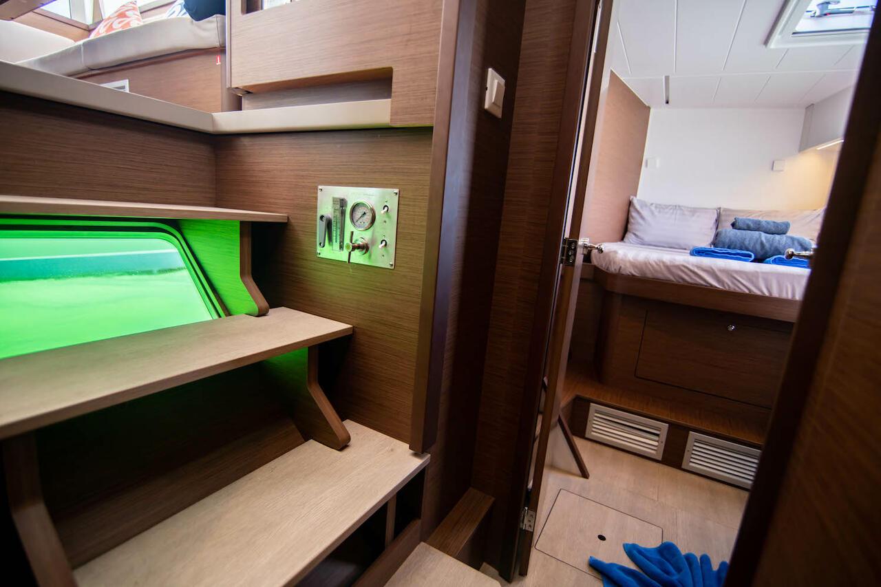 Lagoon 42 - 4 + 1 cab., picture 18