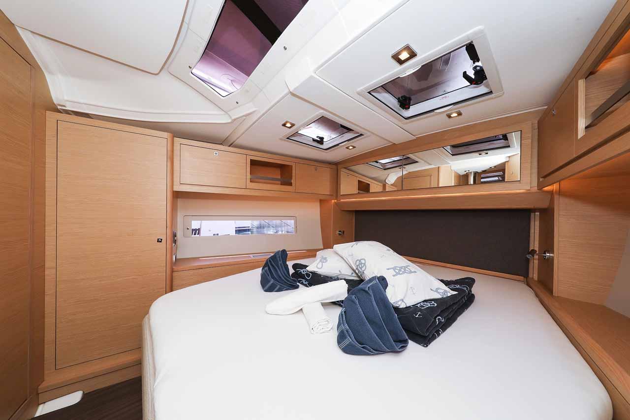 Dufour 470 - 3 cab., picture 20