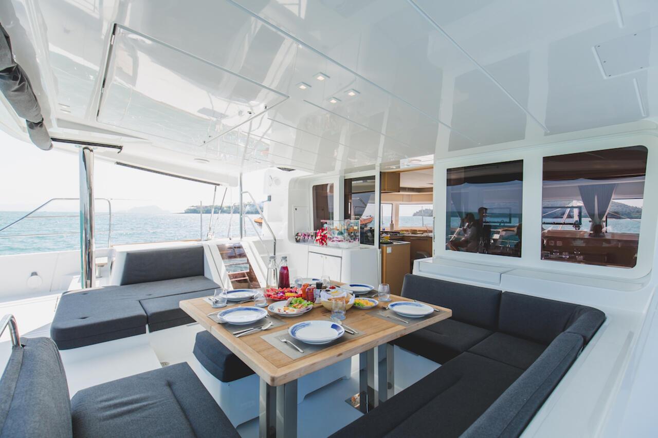 Lagoon 52 F - 5 + 2 cab., picture 6