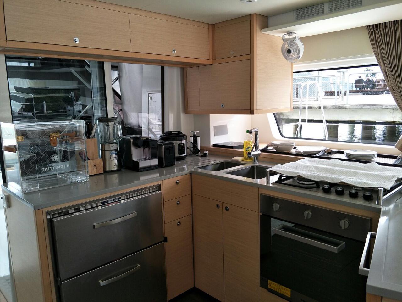 Lagoon 52 F - 5 + 2 cab., picture 8