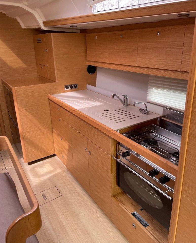 Dufour 430 GL, picture 9