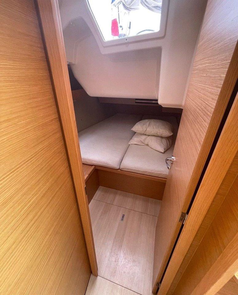 Dufour 430 GL, picture 10