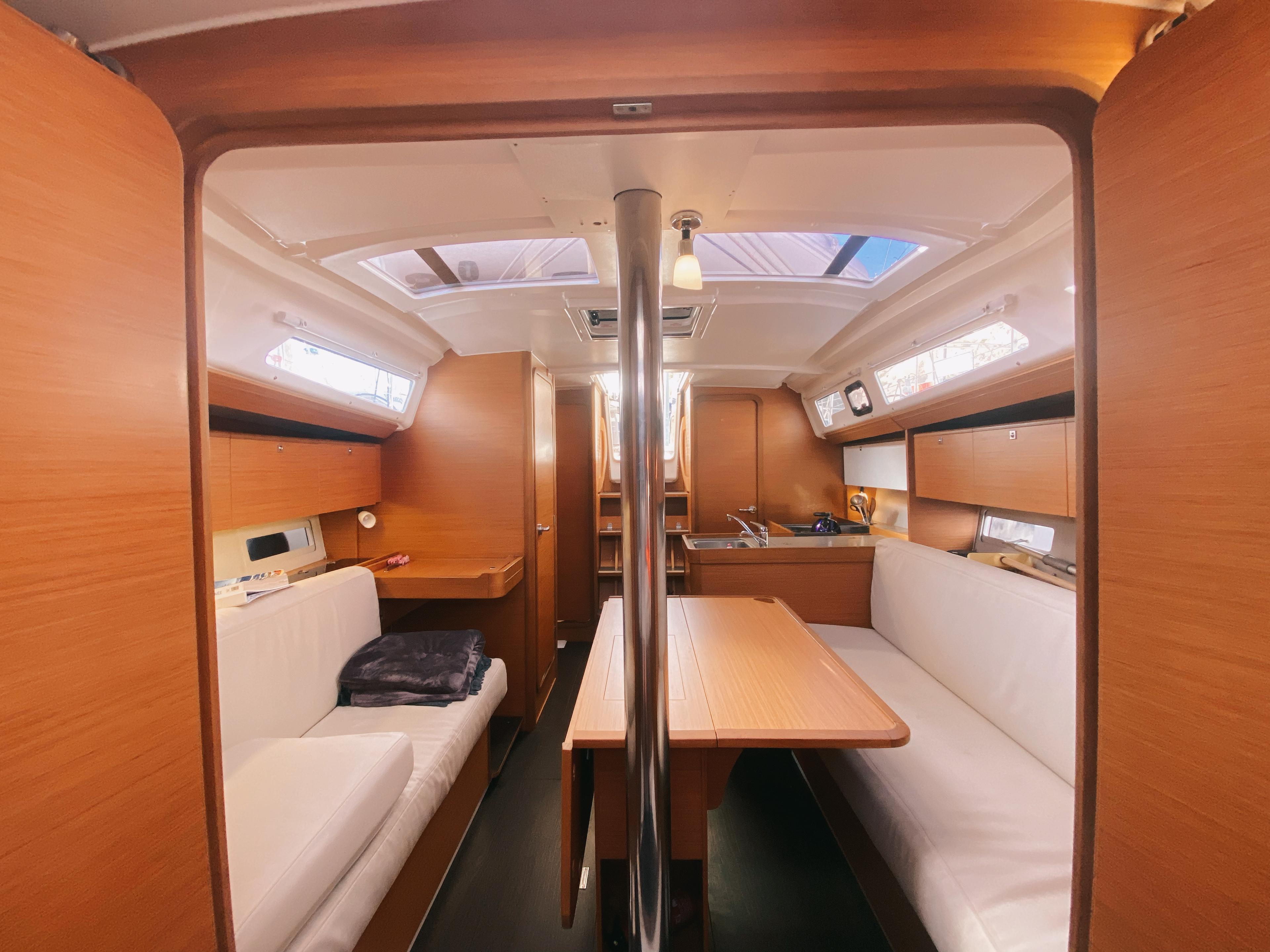 Dufour 360 GL - 3 cab., picture 5