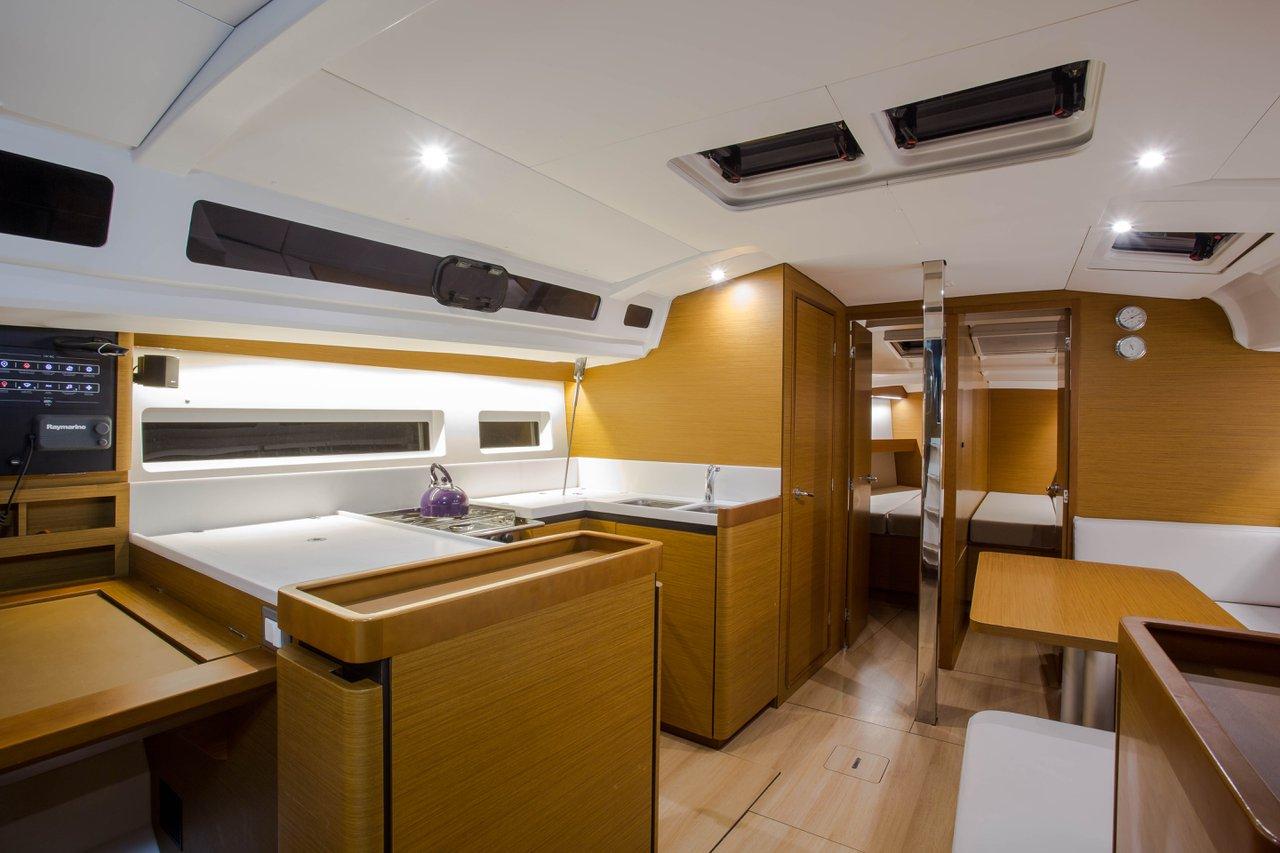 Sun Odyssey 440 - 4 cab., picture 15