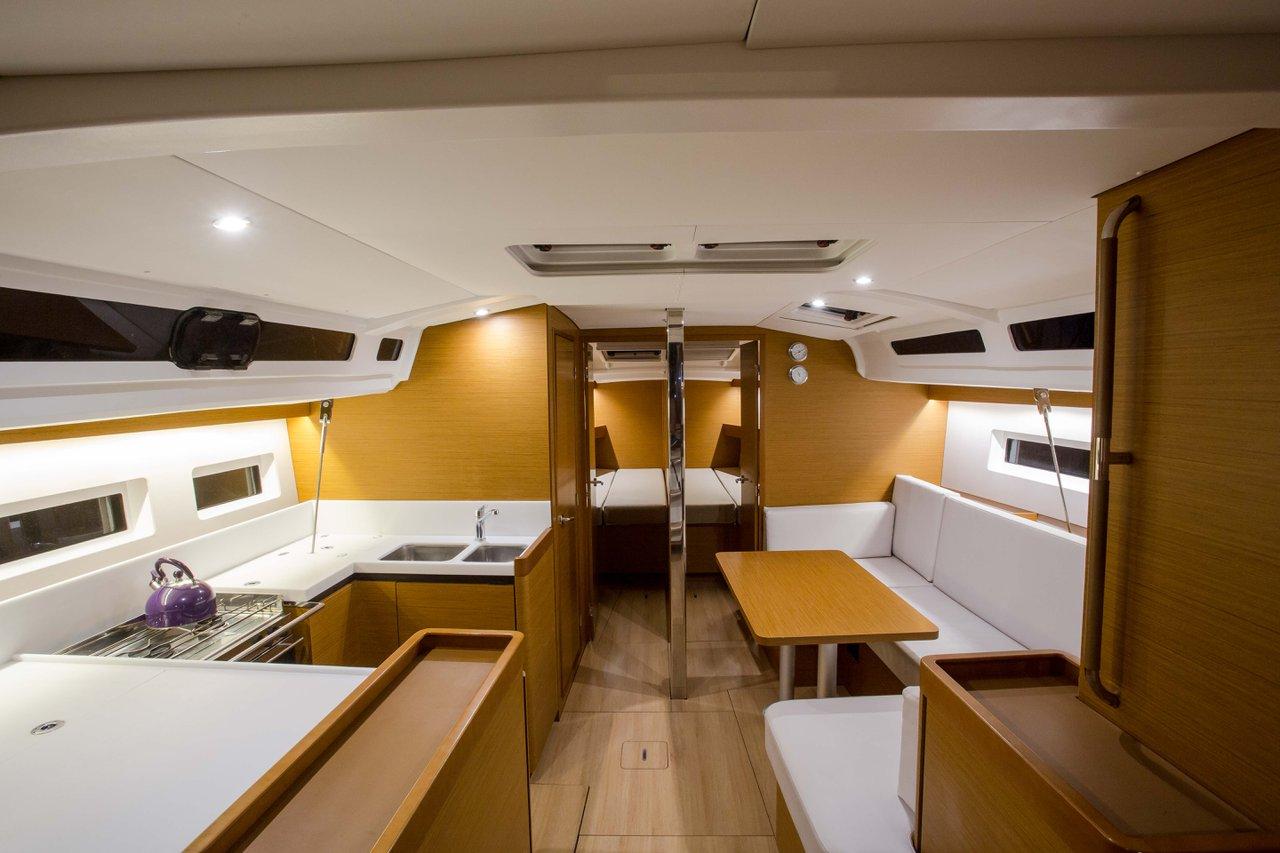 Sun Odyssey 440 - 4 cab., picture 14