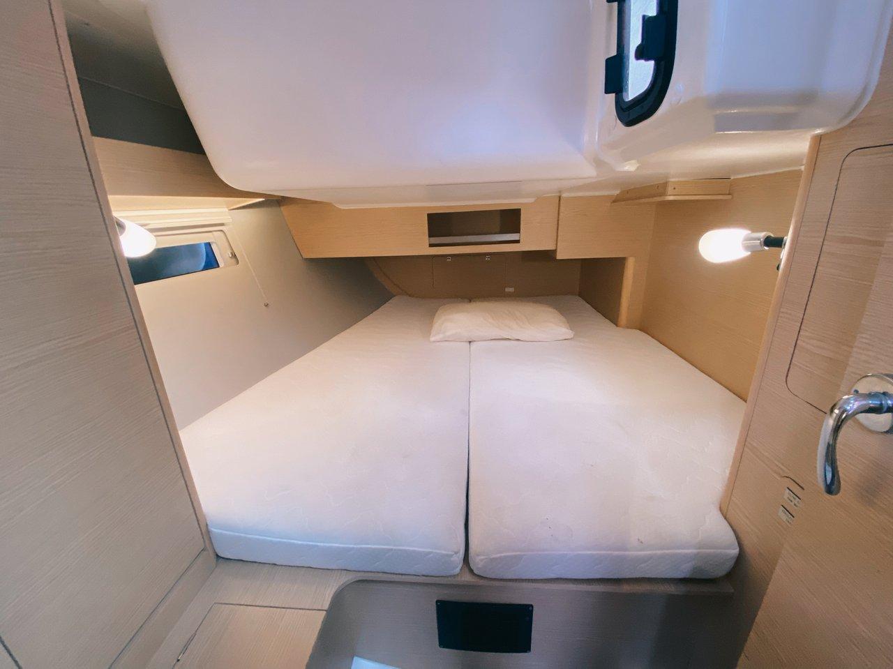 Dufour 390 GL, picture 10