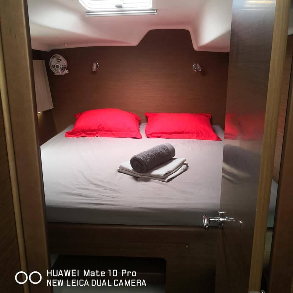 Lagoon 380 - 4 + 2 cab., picture 6