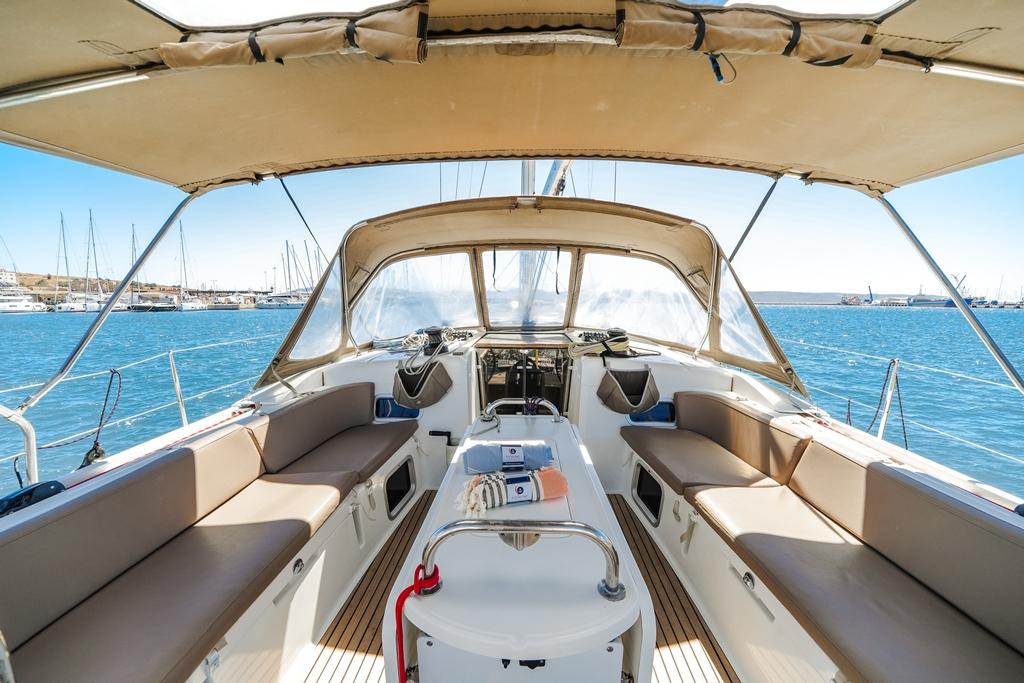 Sun Odyssey 519 - 5 cab., picture 3