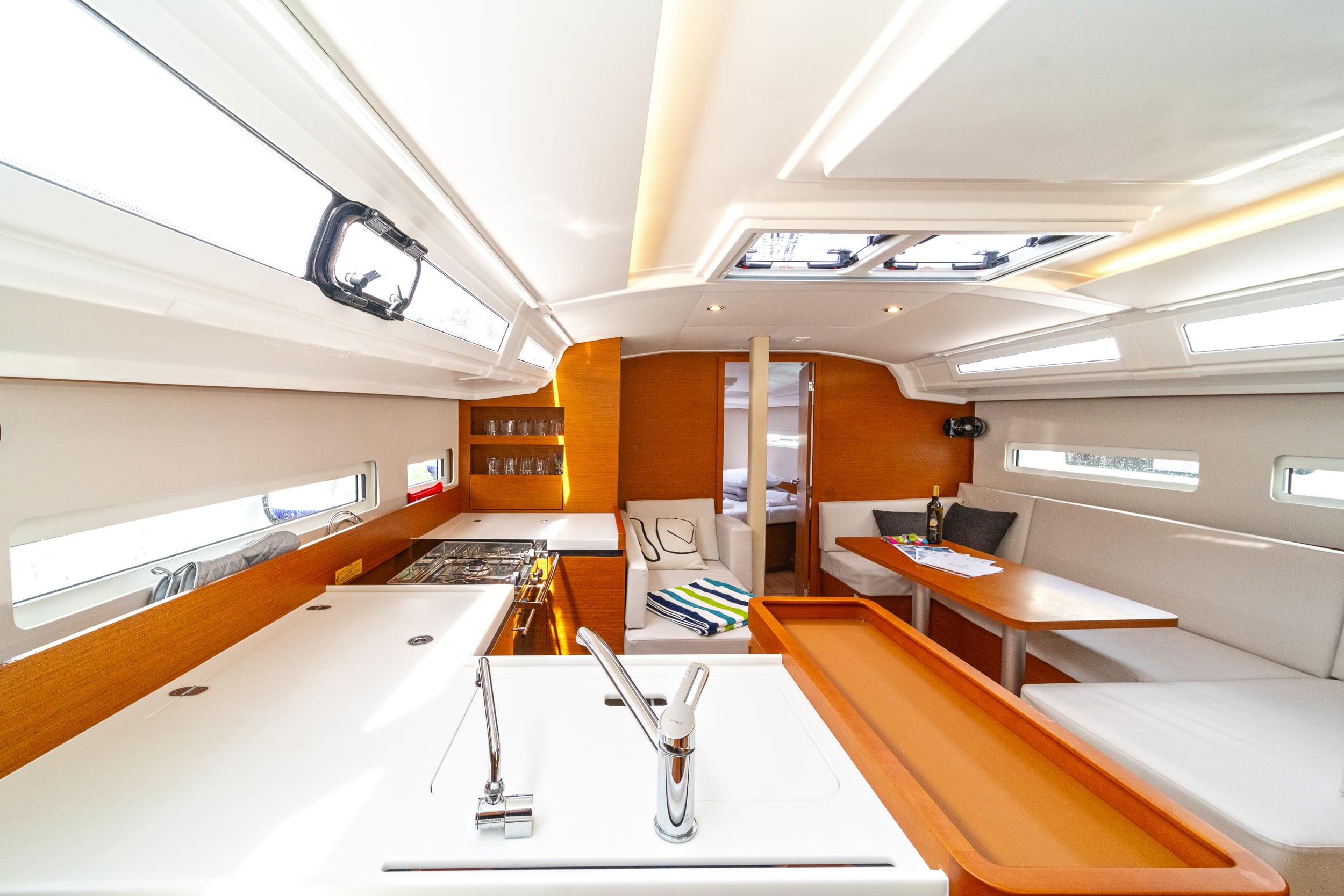 Sun Odyssey 410 - 3 cab., picture 13