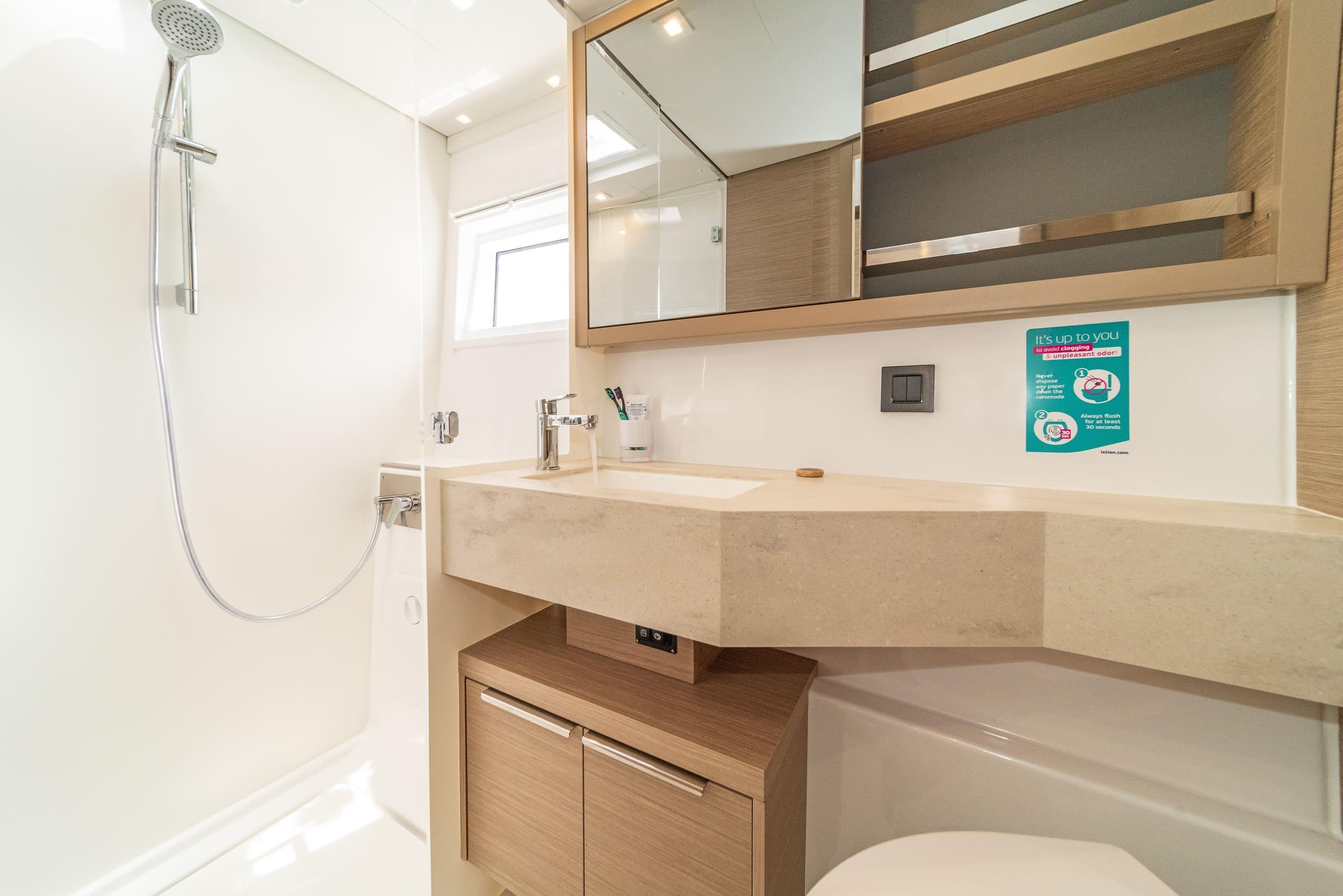 Lagoon 46 - 4 + 2 cab., picture 18