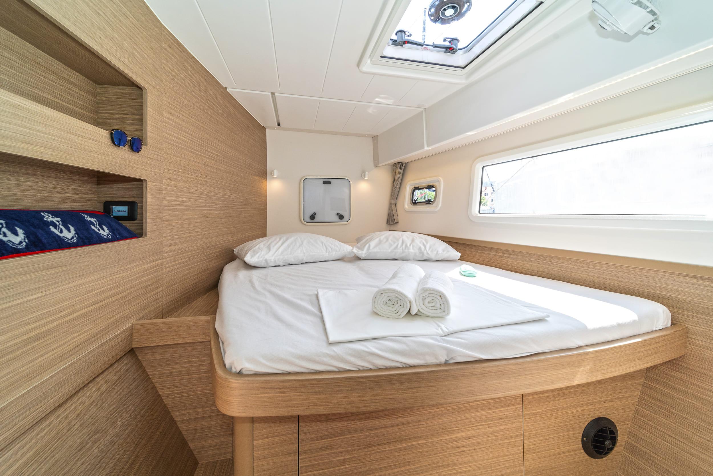 Lagoon 42 - 4 + 2 cab., picture 17