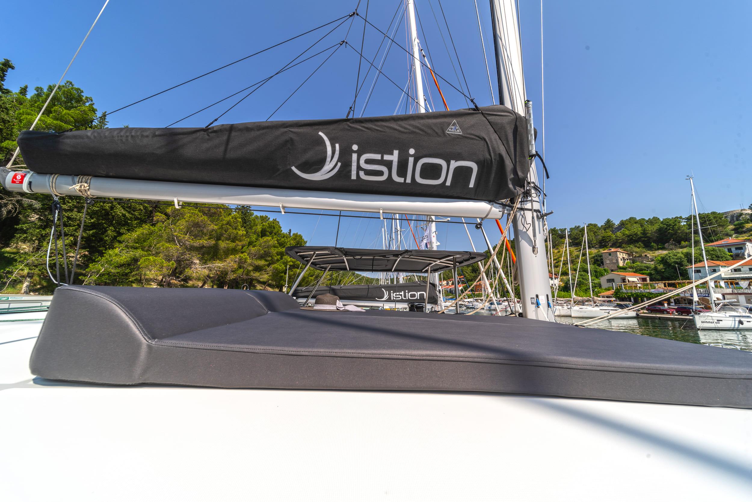 Lagoon 42 - 4 + 2 cab., picture 9