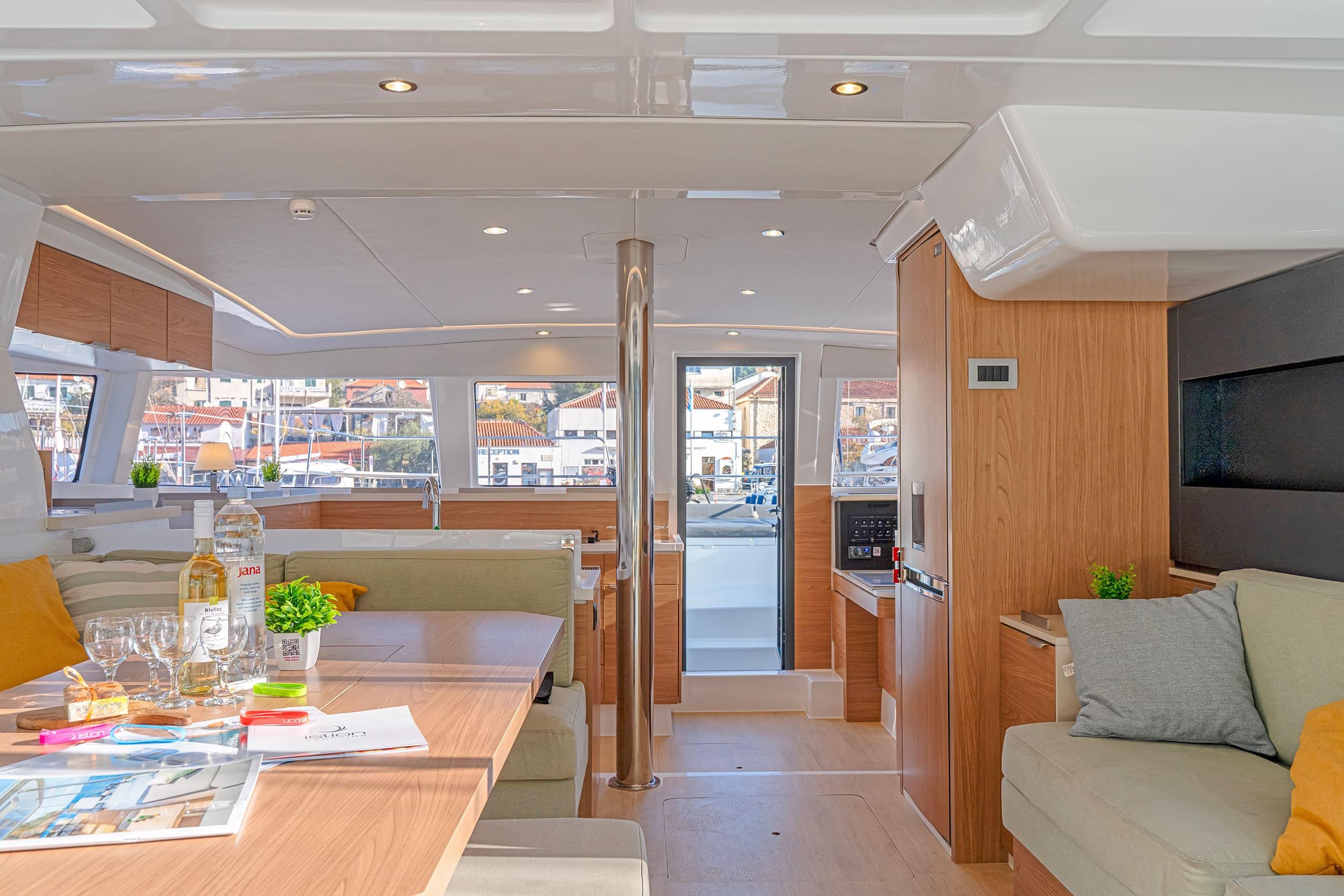 Bali 4.2 - 4 + 1 cab., picture 11