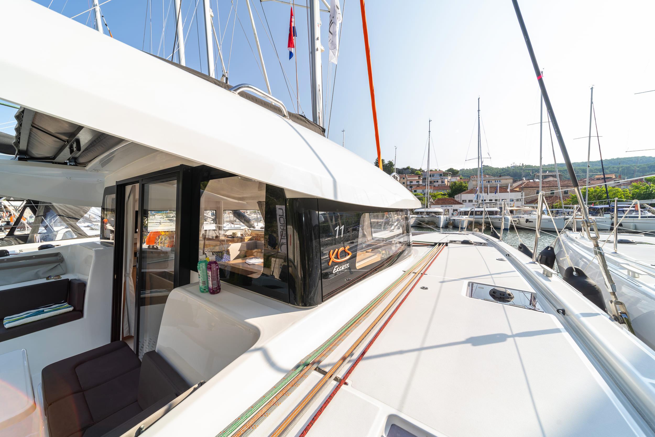 Excess 11 - 4 + 1 + 1 cab., picture 8