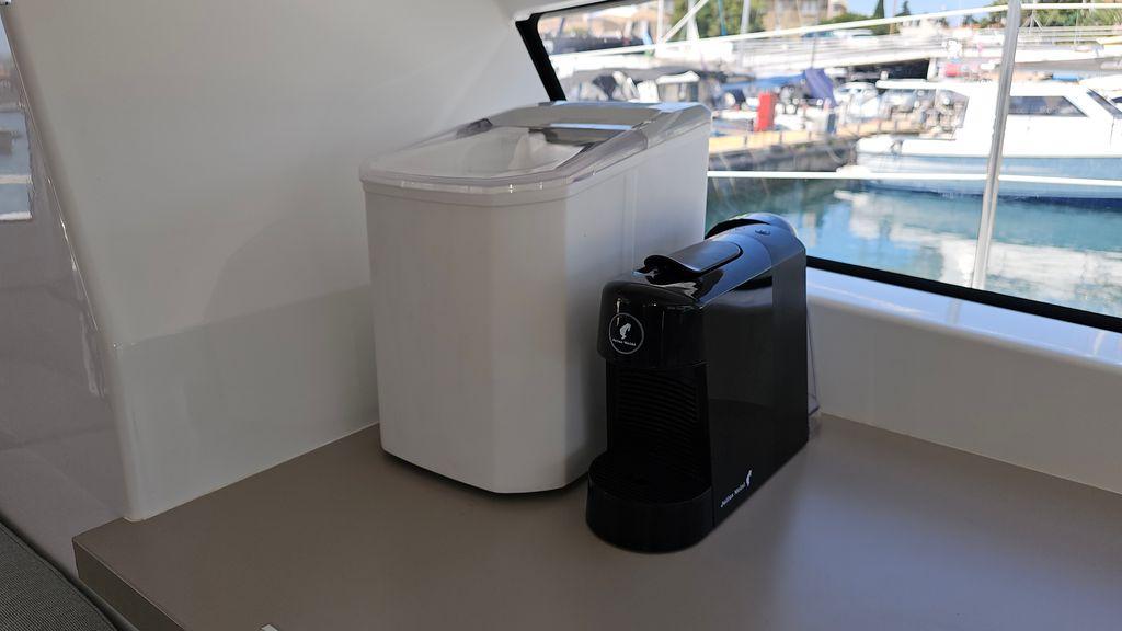 Bali 4.2 - 4 + 1 cab., picture 22