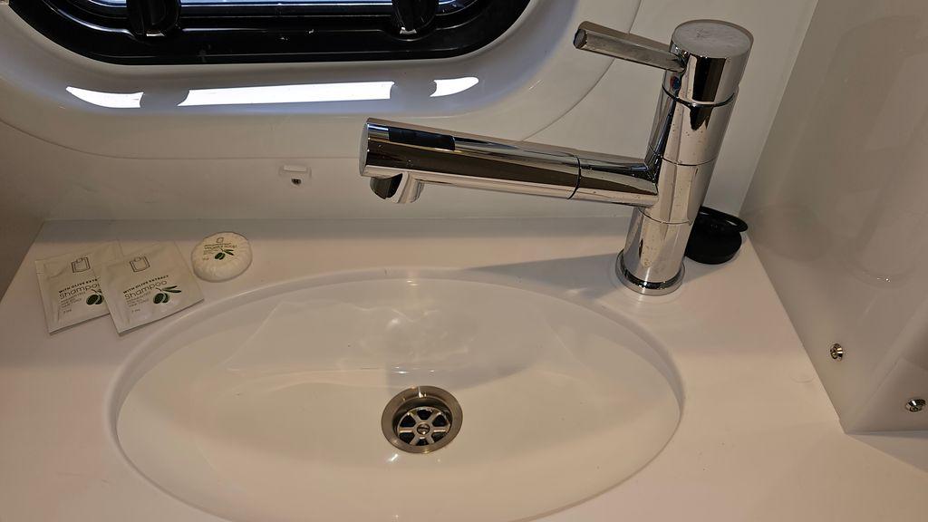 Bali 4.2 - 4 + 1 cab., picture 37