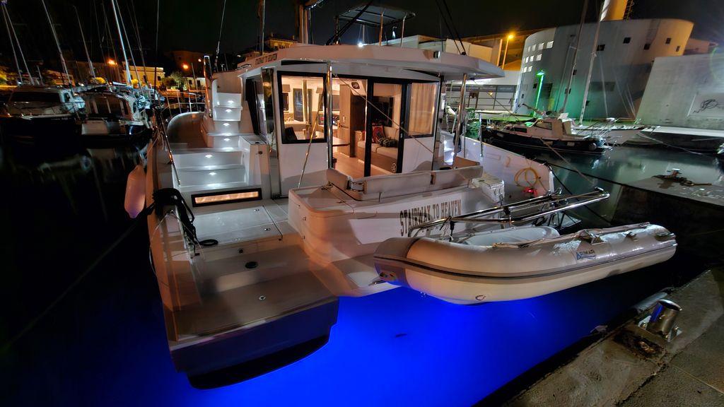 Bali 4.2 - 4 + 1 cab., picture 12