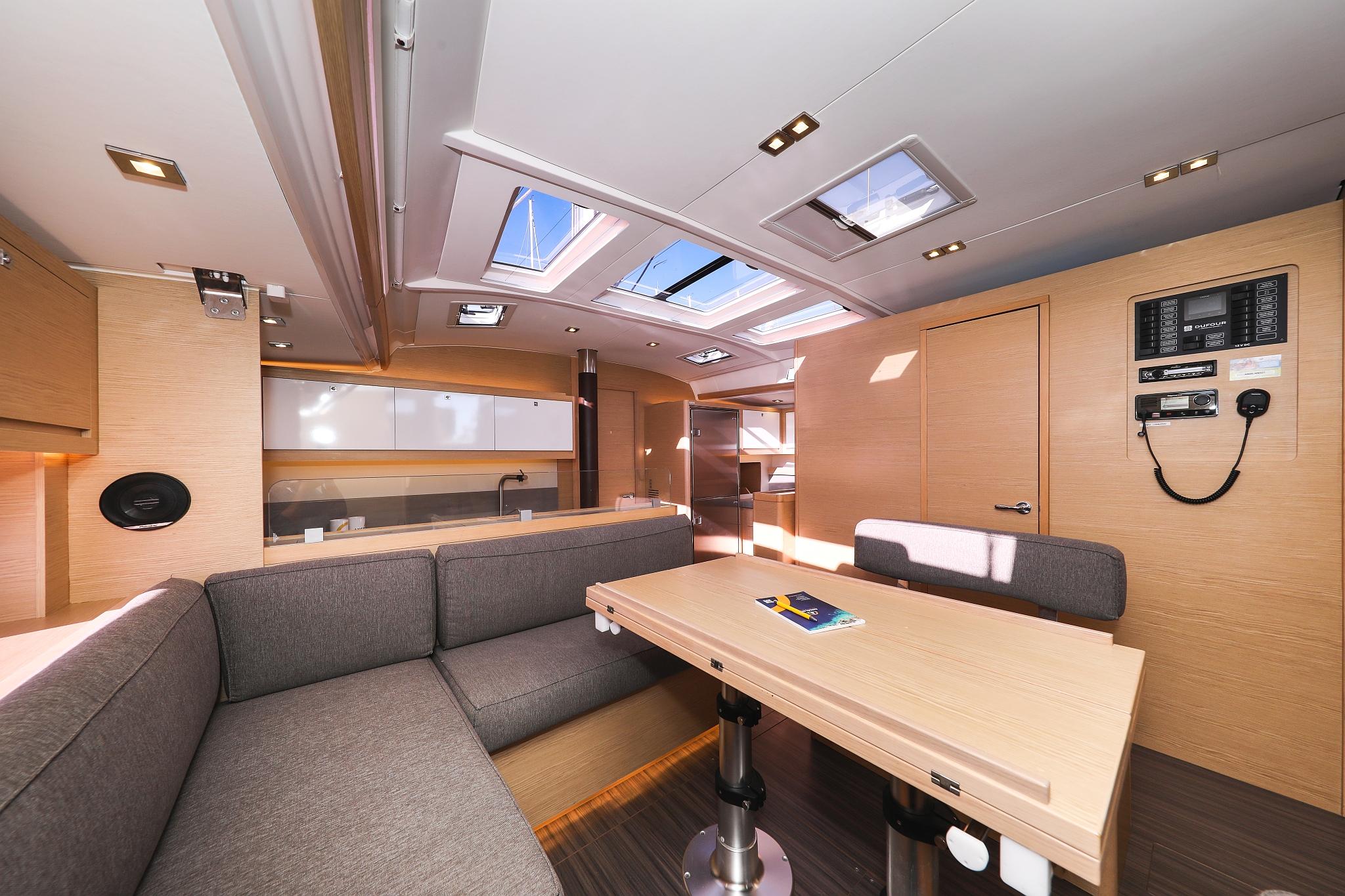 Dufour 530 - 6 cab., picture 15