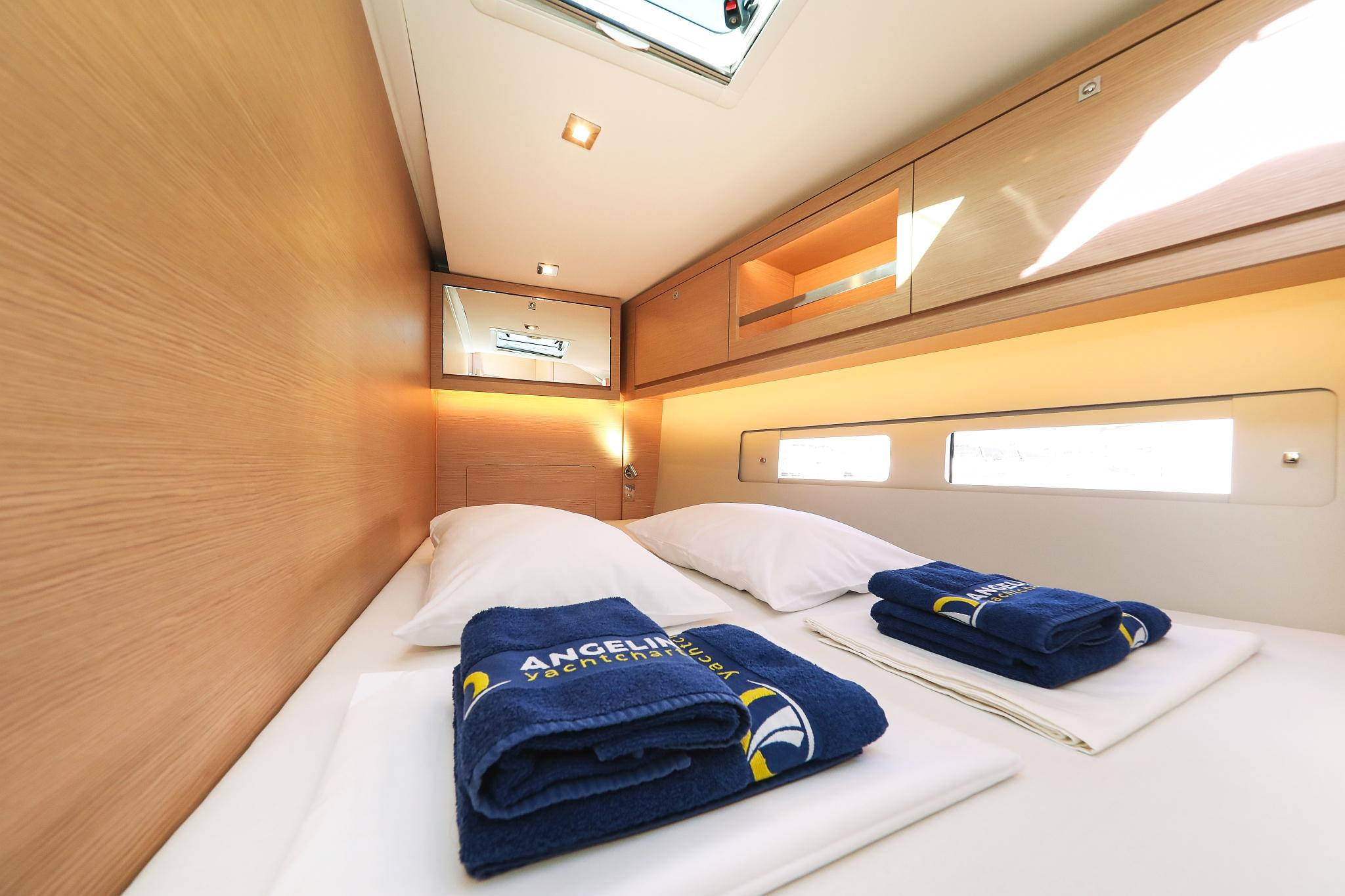 Dufour 530 - 6 cab., picture 30