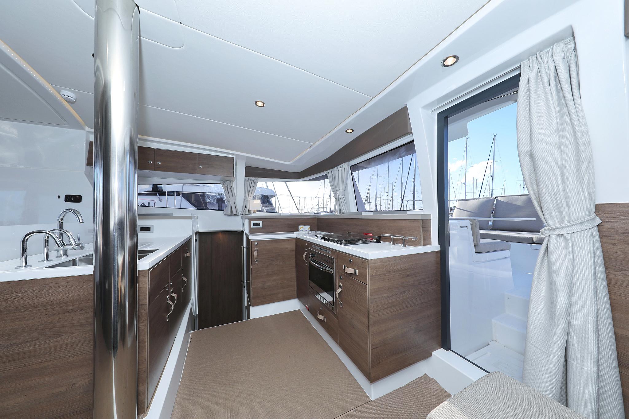 Bali 4.2 - 4 + 1 cab., picture 19