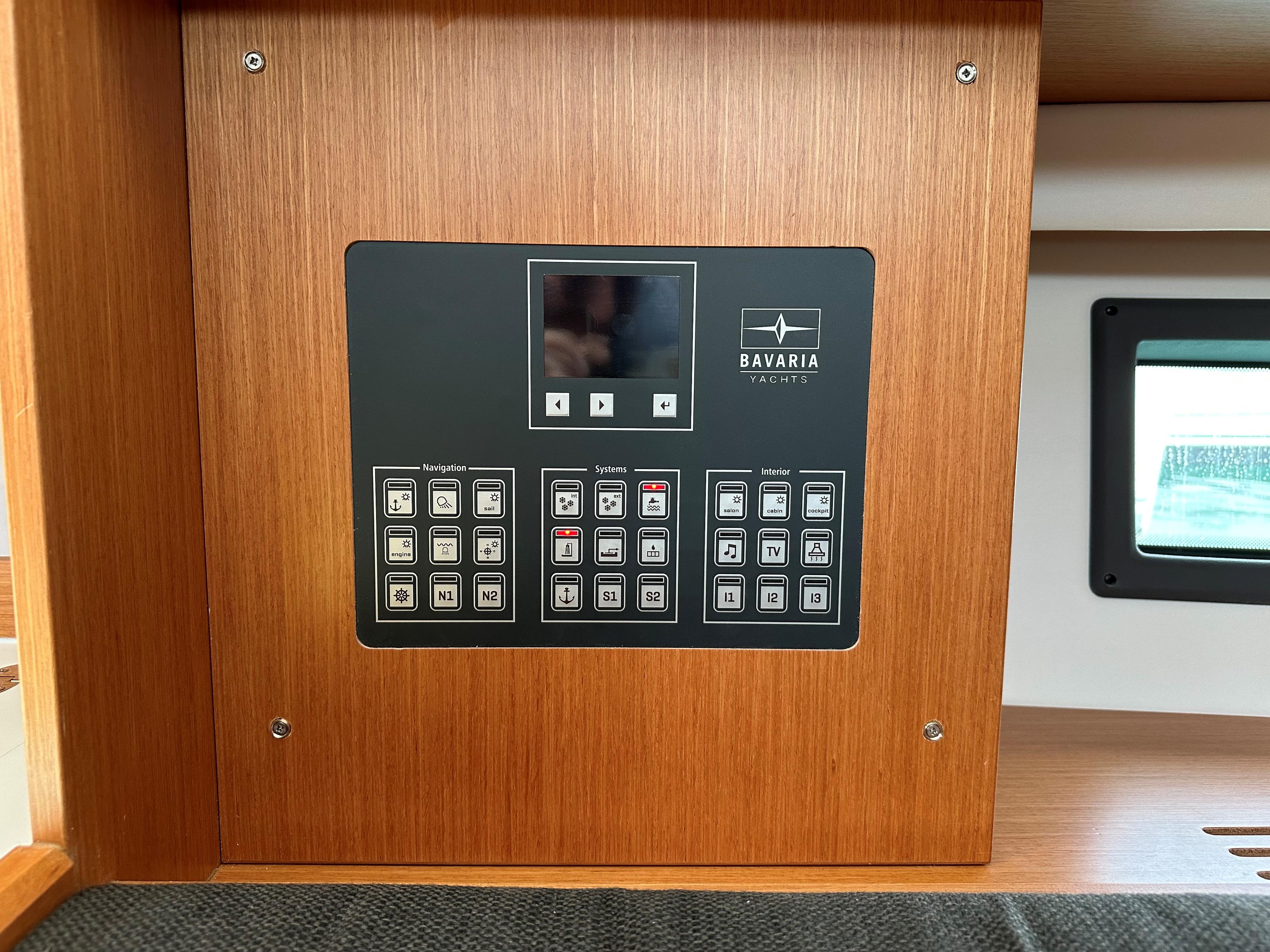 Bavaria C42, picture 8