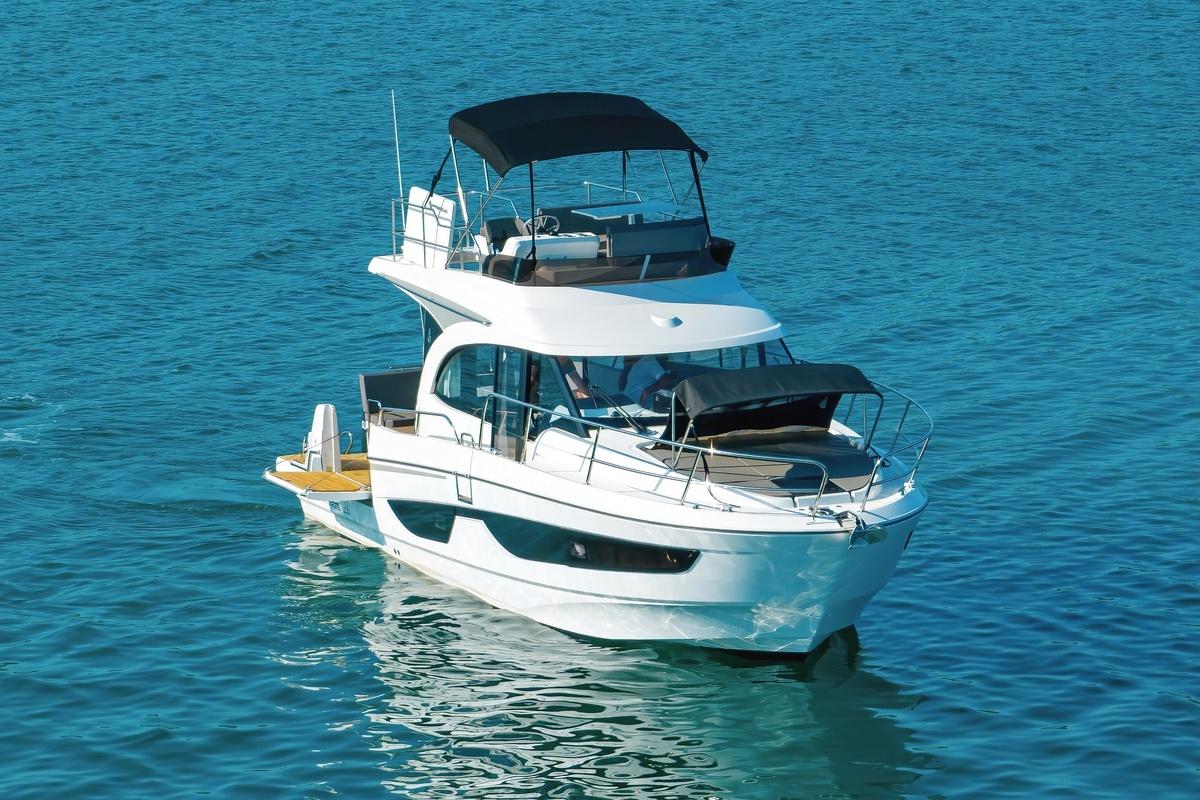 Antares 11 Fly OB, picture 6