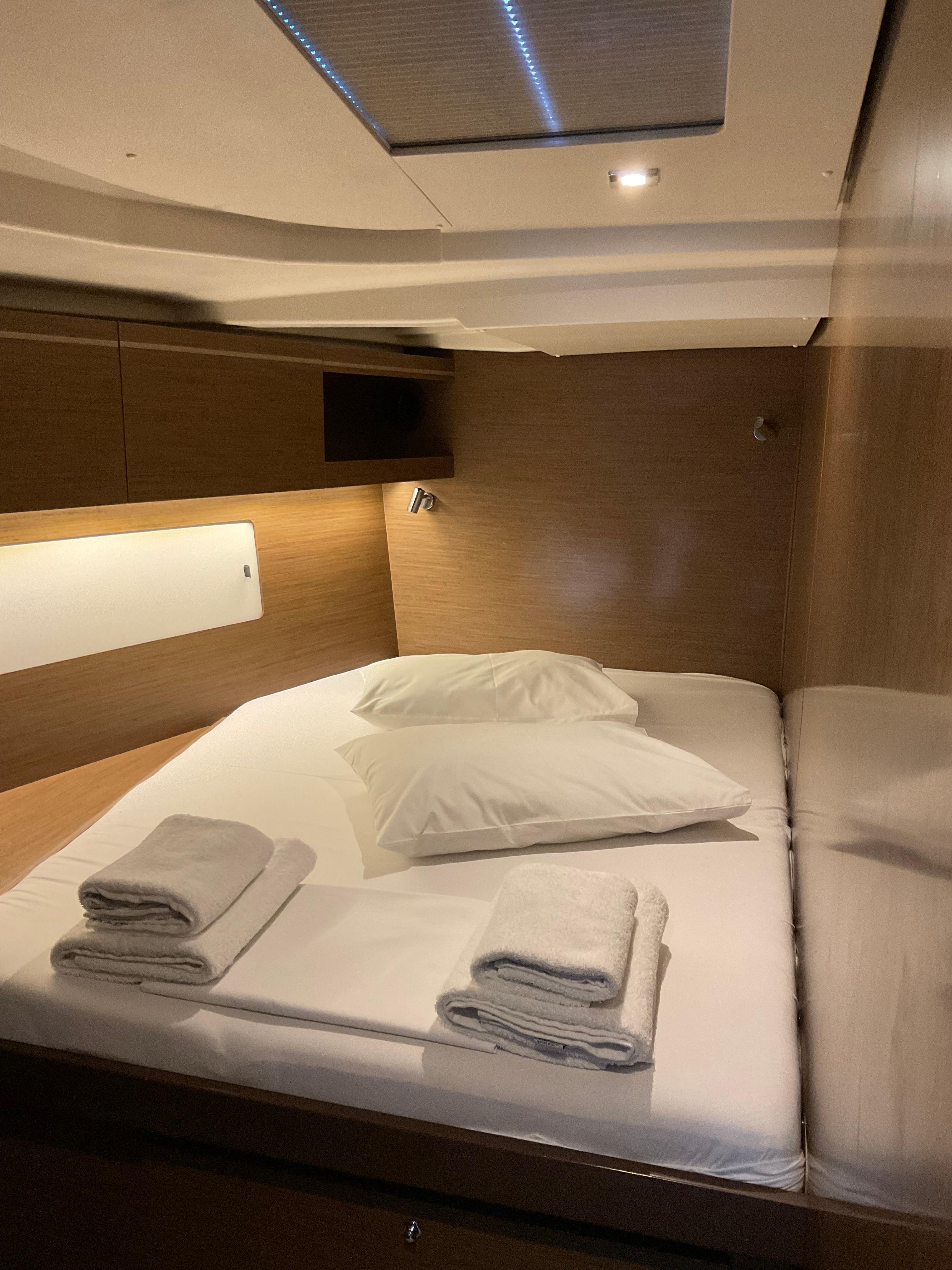 Oceanis 51.1 - 5 + 1 cab., picture 6