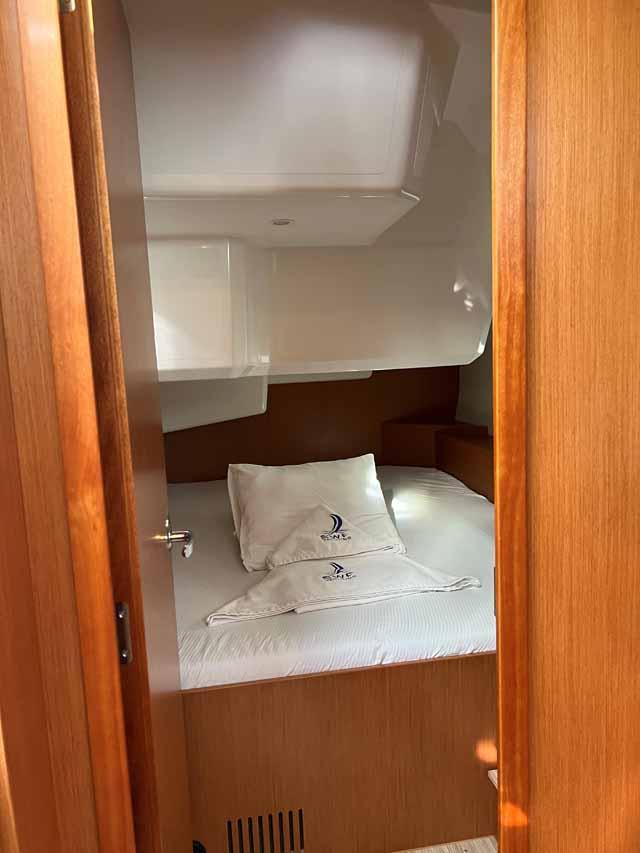 Bavaria C42, picture 14