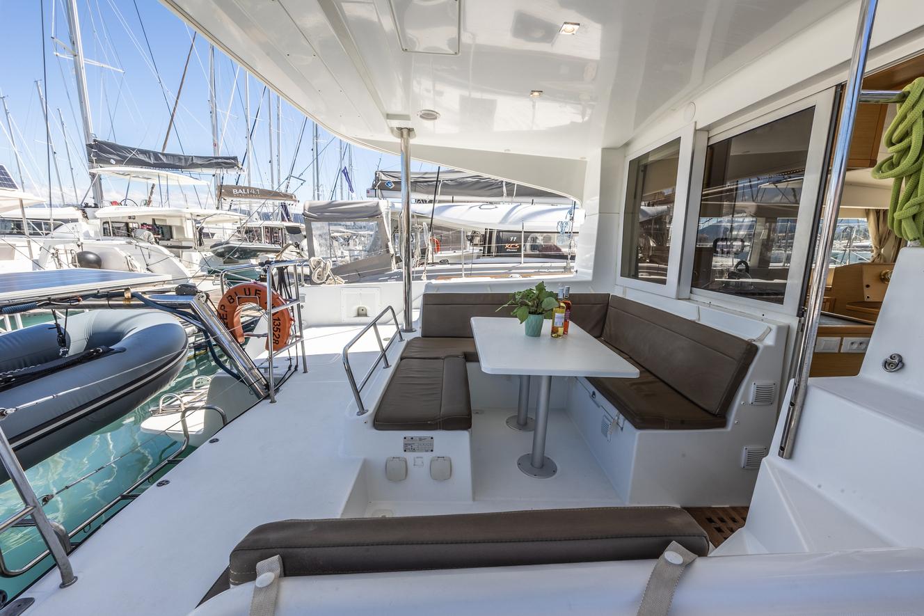 Lagoon 39 - 4 + 2 cab., picture 5