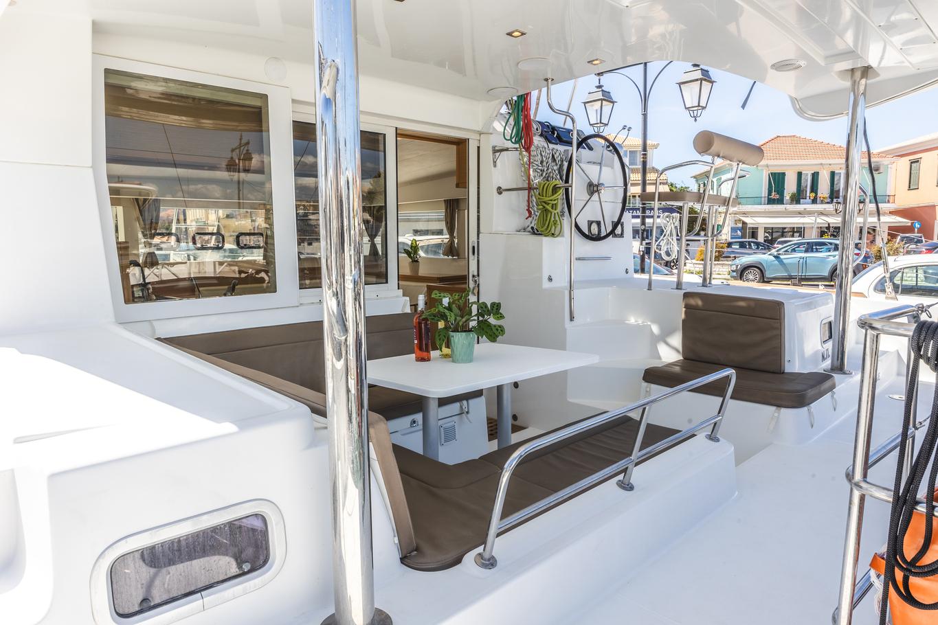 Lagoon 39 - 4 + 2 cab., picture 6