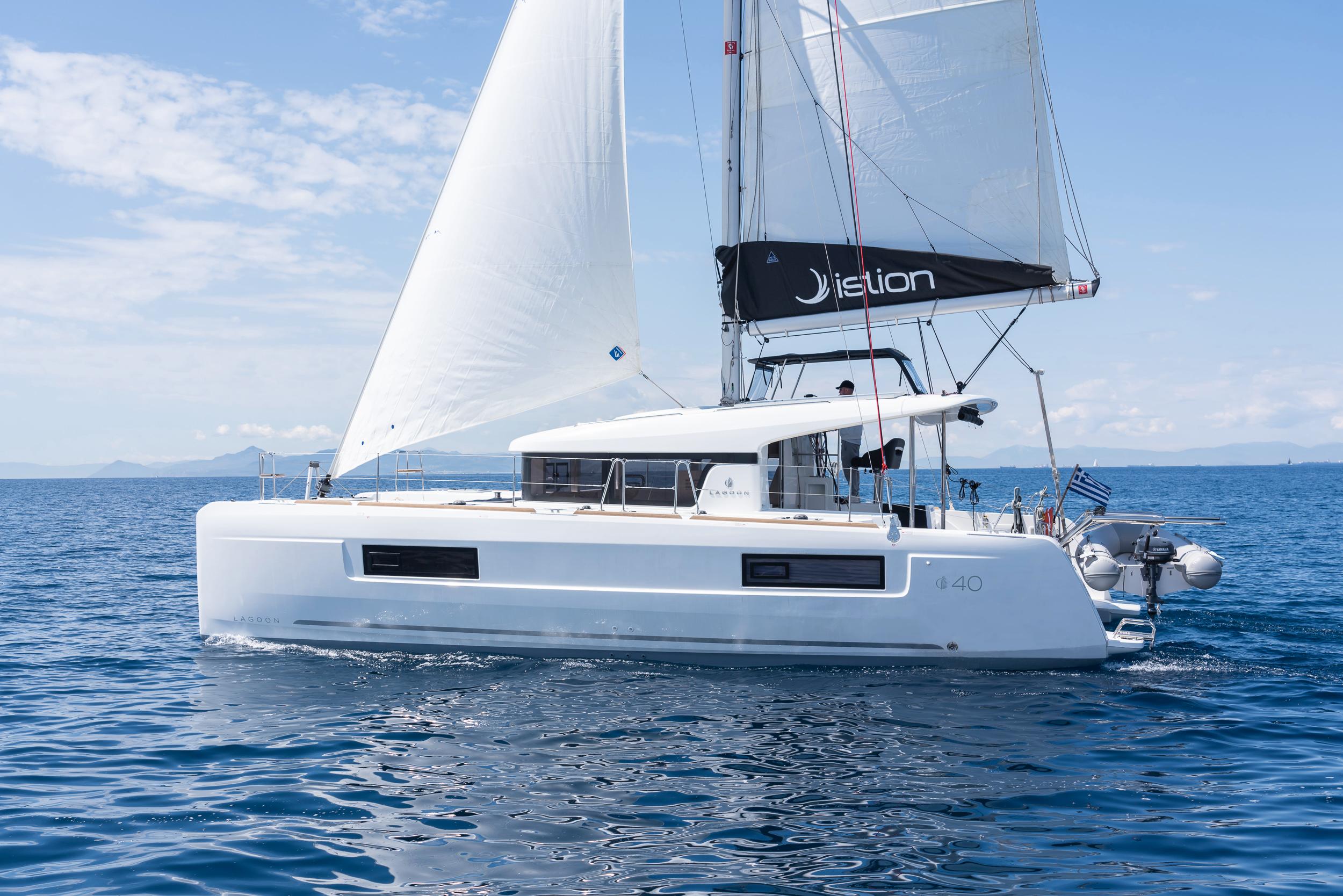 Lagoon 40 - 4 + 2 cab, picture 18