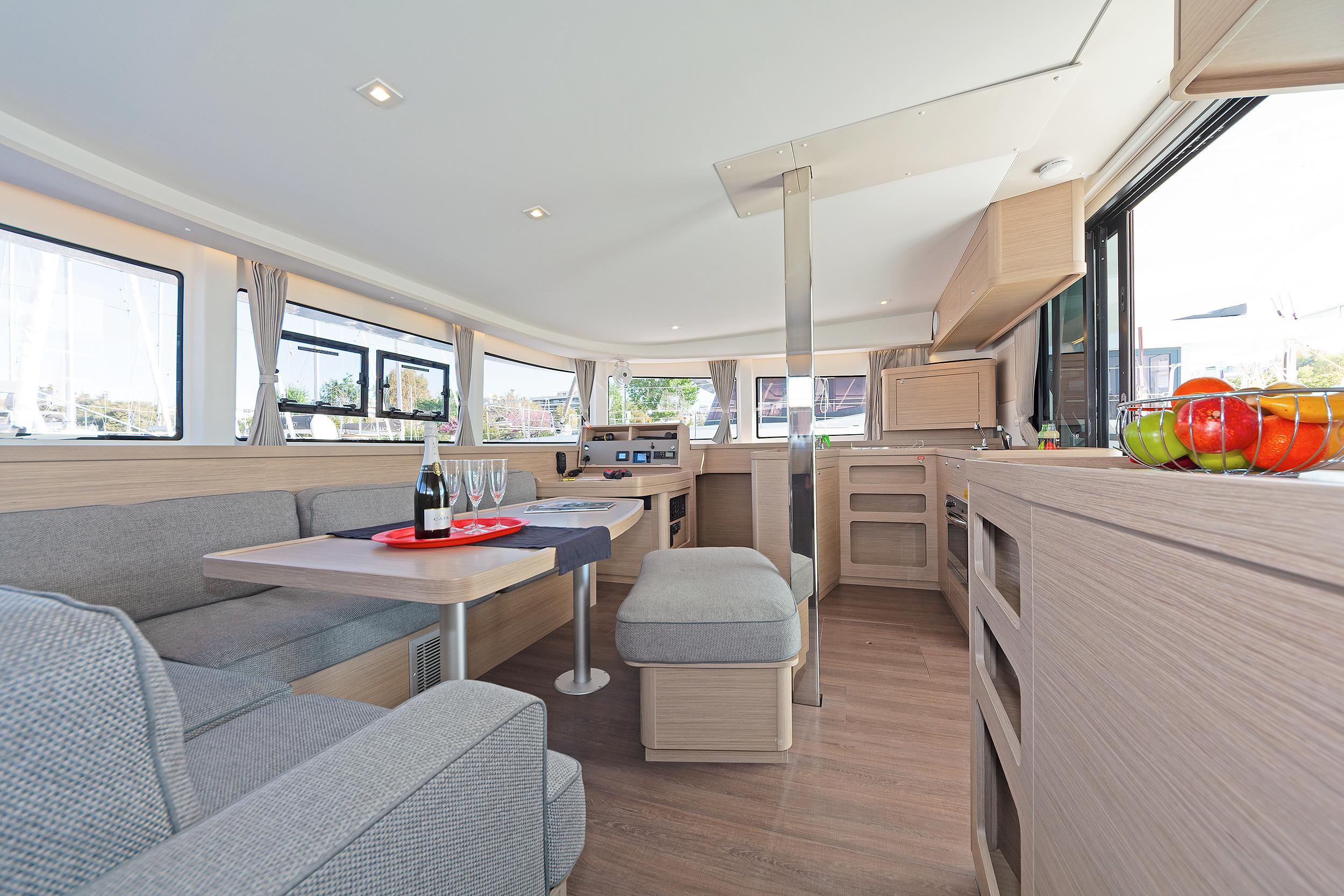 Lagoon 42 - 4 + 2 cab., picture 8