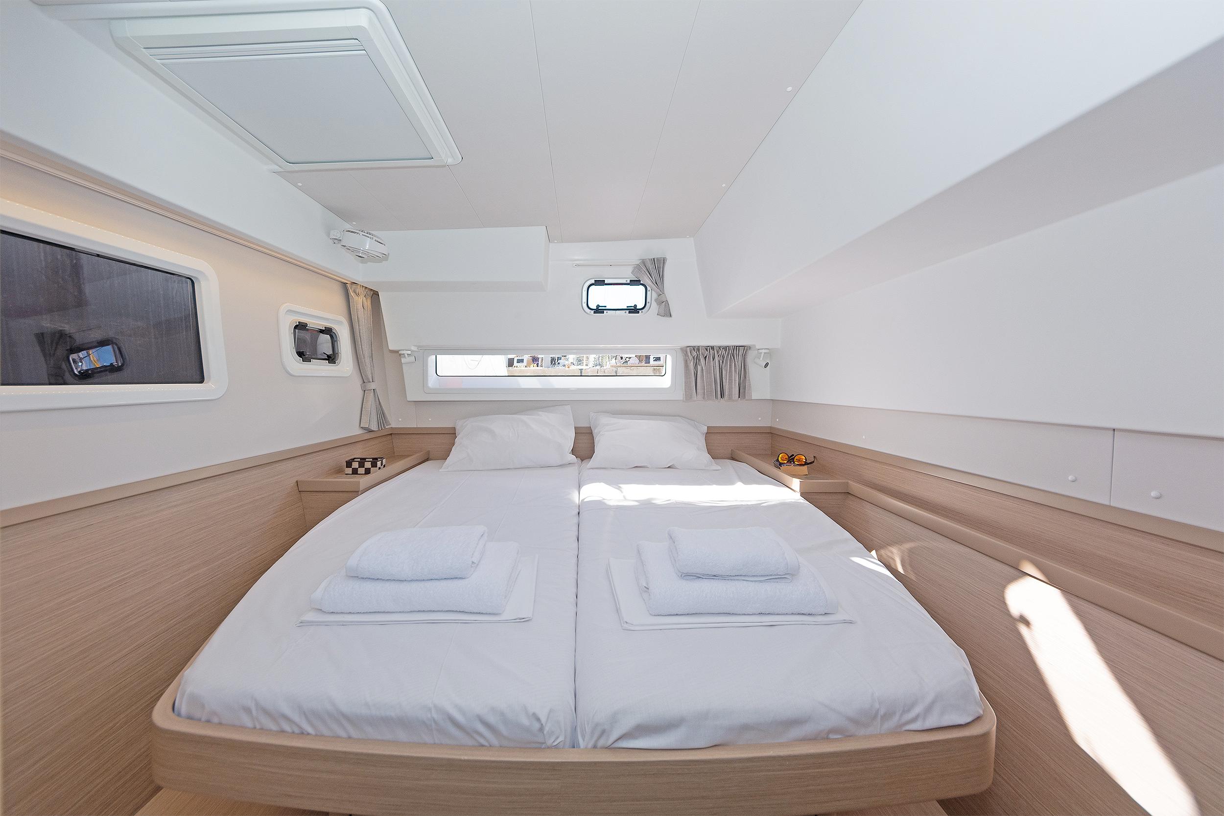 Lagoon 42 - 4 + 2 cab., picture 9