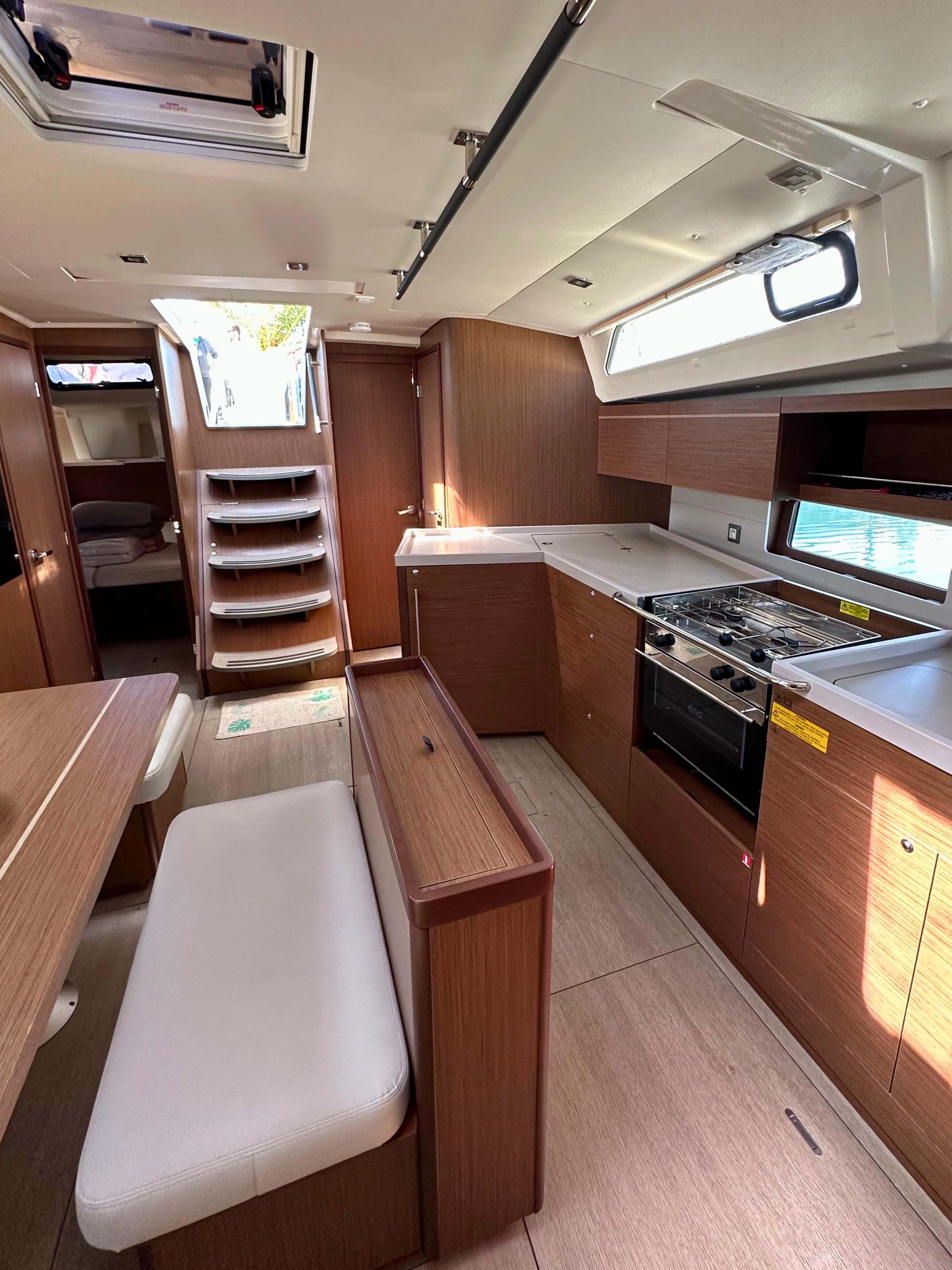 Oceanis 46.1, picture 9