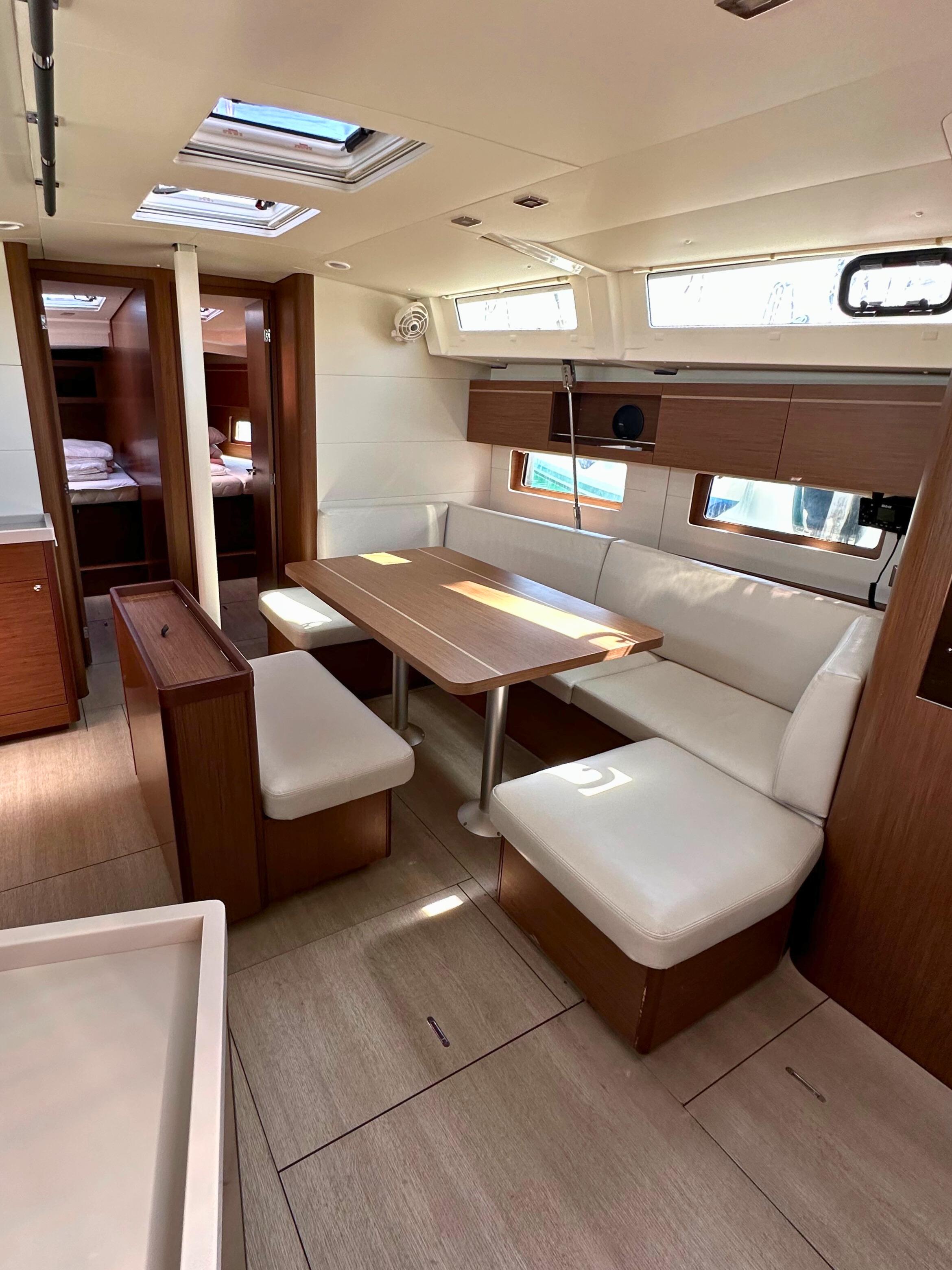 Oceanis 46.1, picture 8