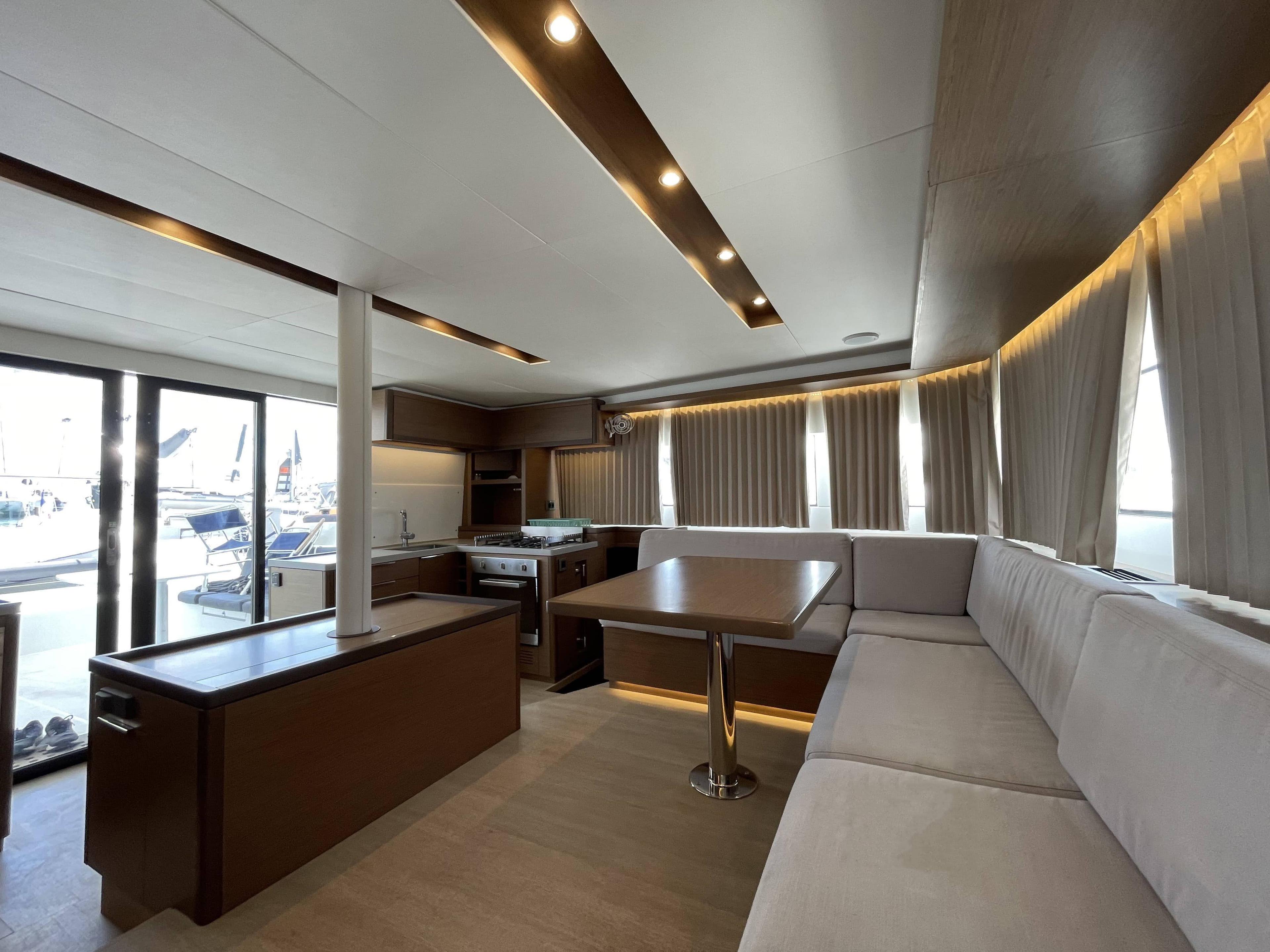 Lagoon 50, picture 8