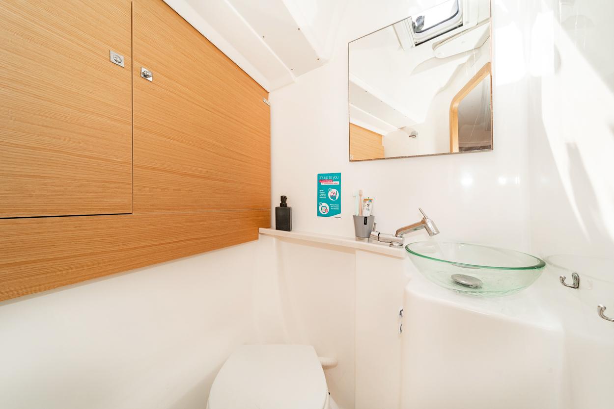 Dufour 460 GL, picture 19