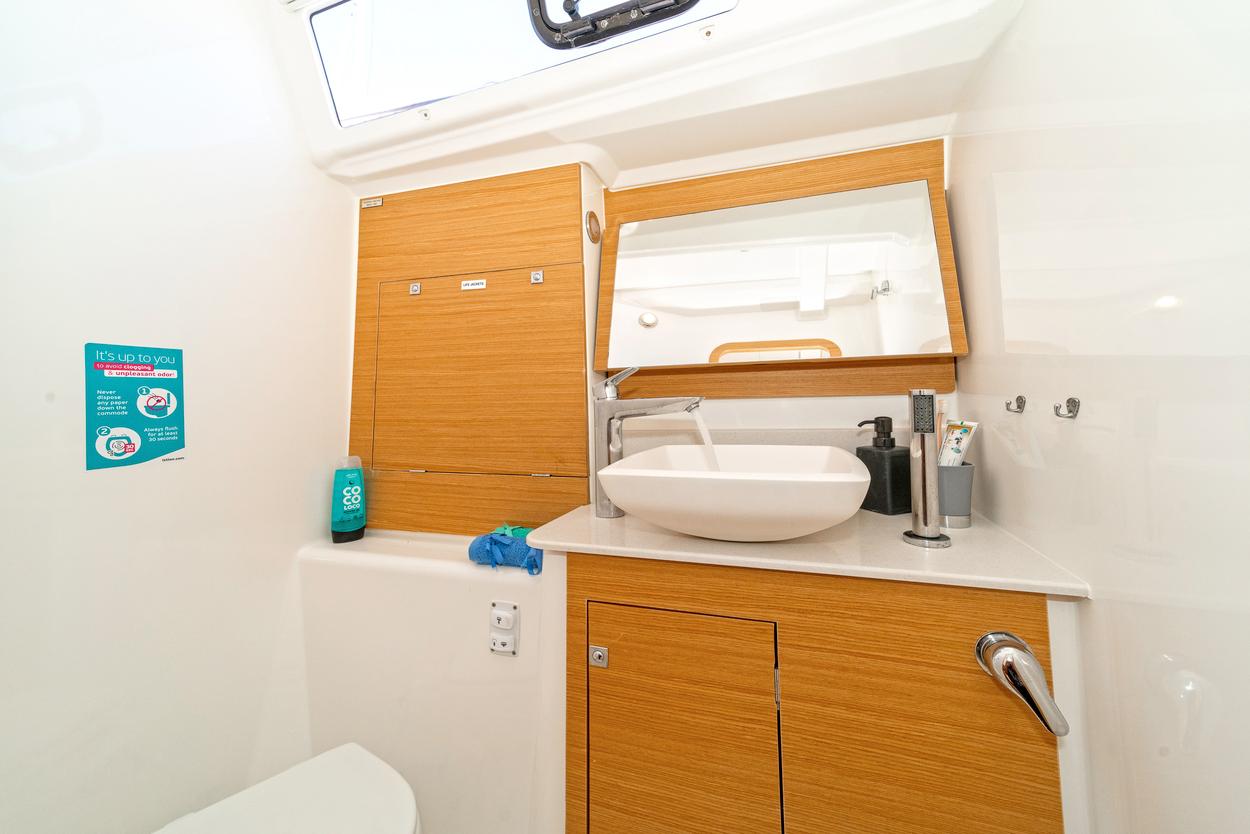 Dufour 460 GL, picture 18