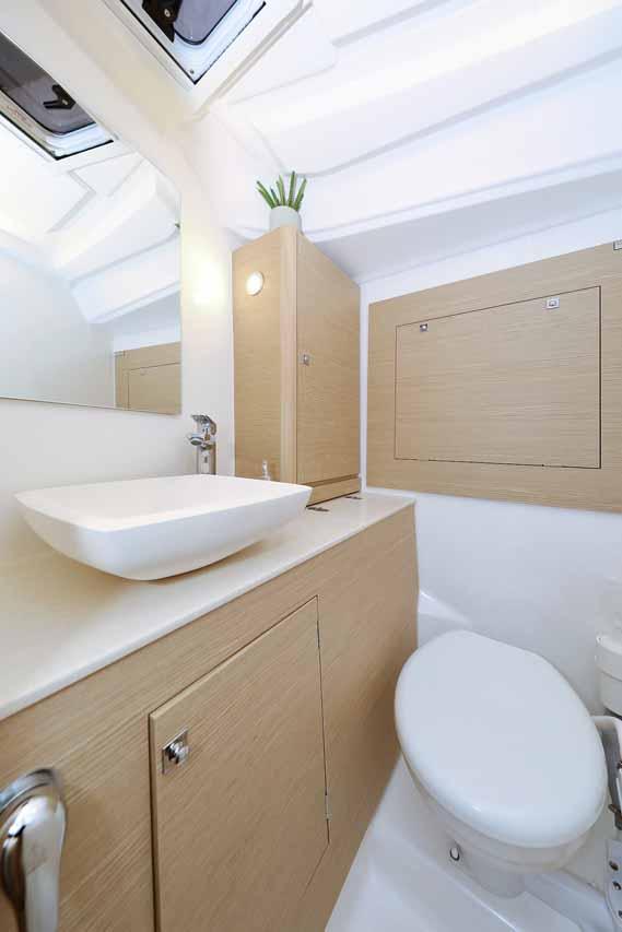 Dufour 390, picture 26