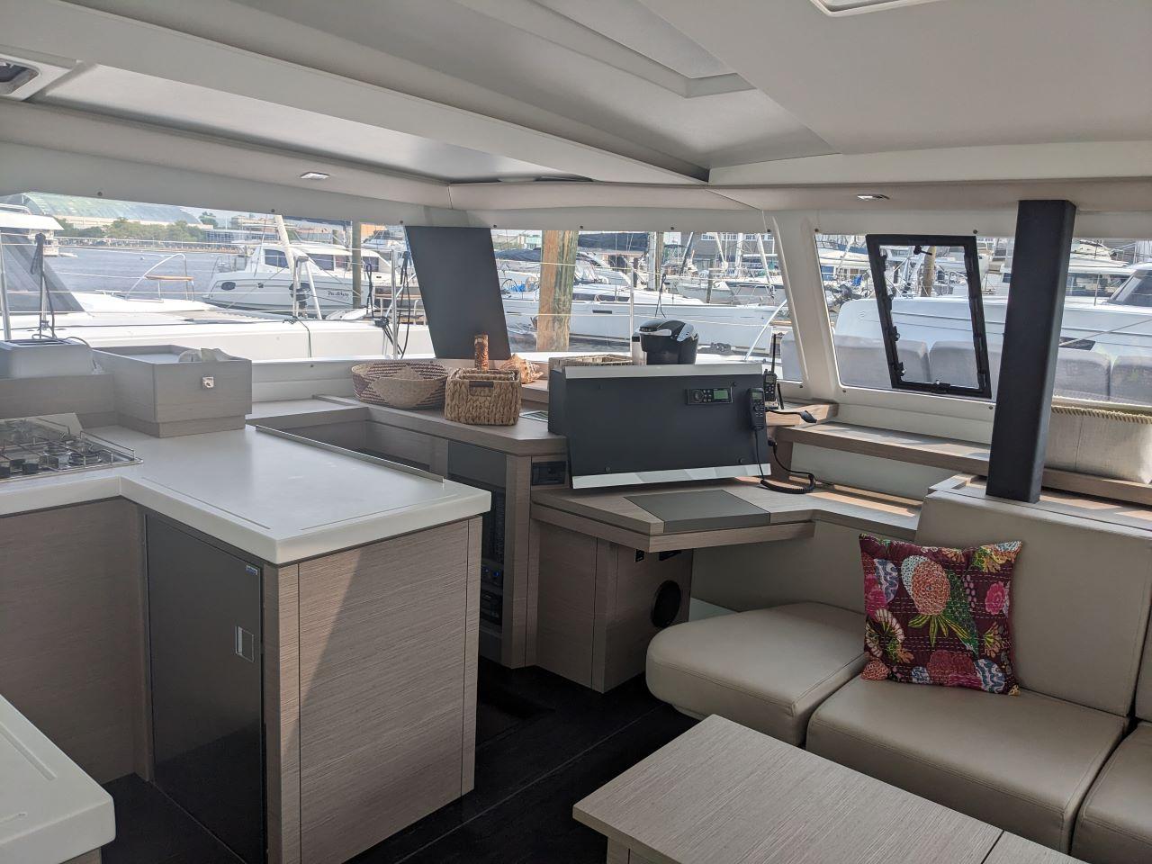 Fountaine Pajot Astrea 42 Maestro, picture 11