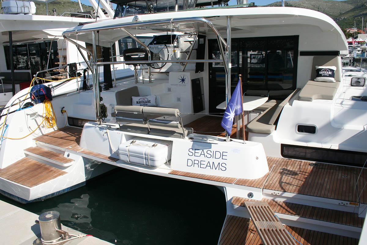 Lagoon 42 - 4 + 2 cab., picture 3