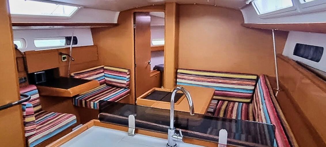 Sun Odyssey 409, picture 6