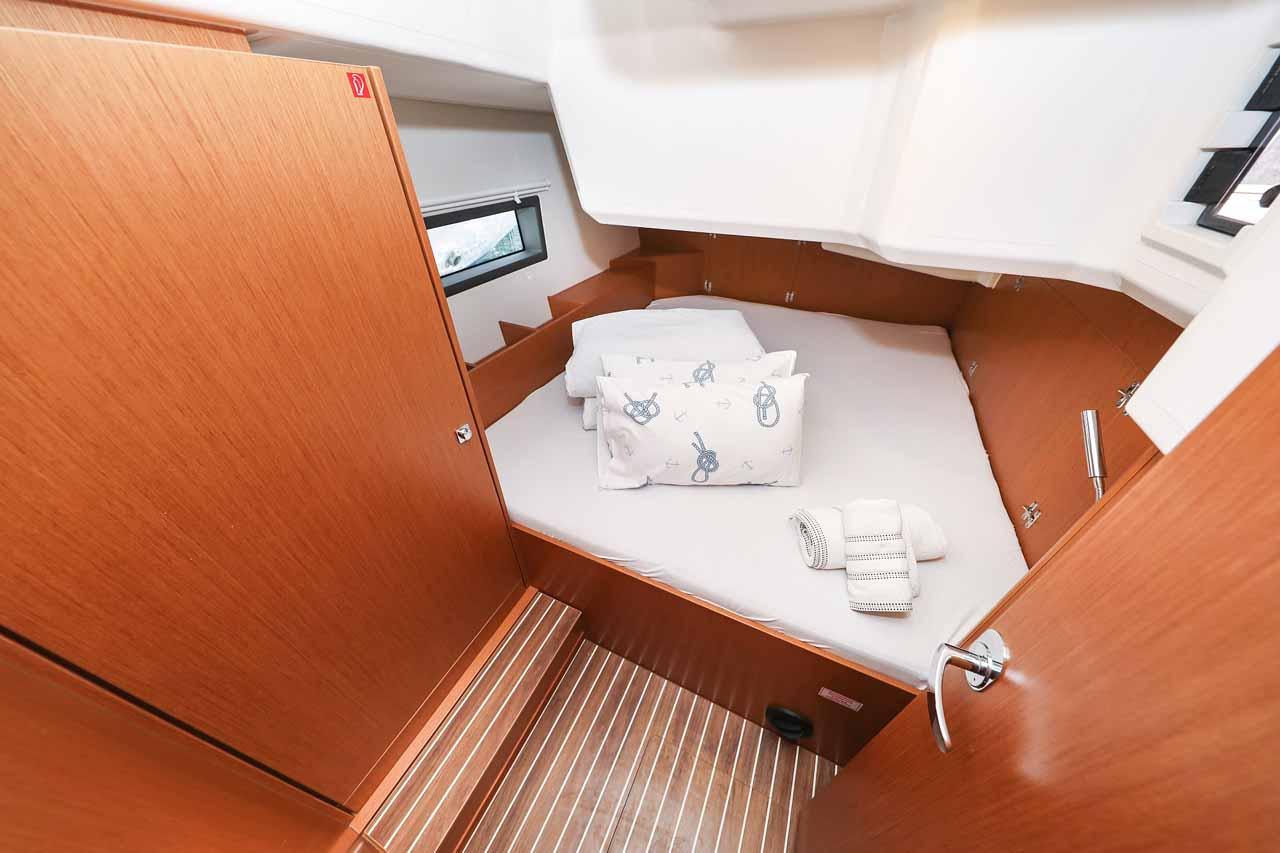 Bavaria C42, picture 21