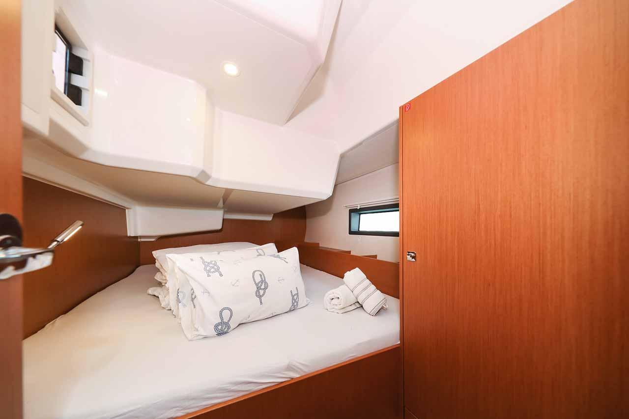 Bavaria C42, picture 24